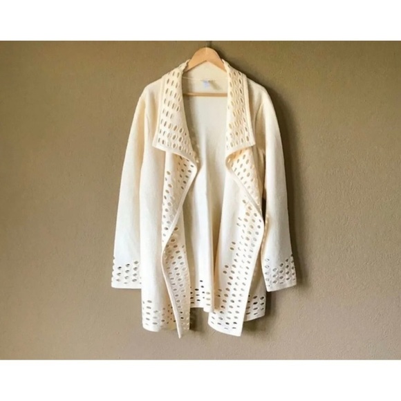 Chico's 0 Sz S 100% WOOL Ivory Cream Perforated Cut-Out Cardigan Sweater - Picture 7 of 7